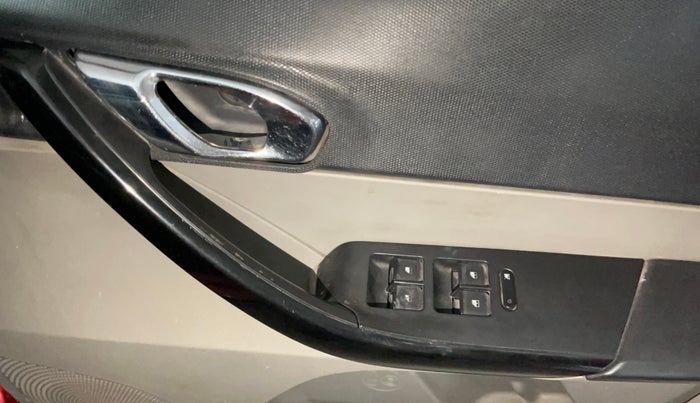 2017 Tata Tiago XZ PETROL, Petrol, Manual, 44,967 km, Driver Side Door Panels Control