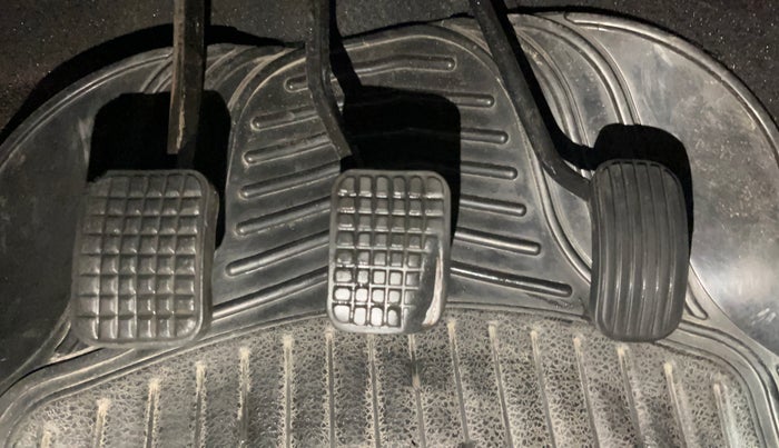 2017 Tata Tiago XZ PETROL, Petrol, Manual, 44,967 km, Pedals