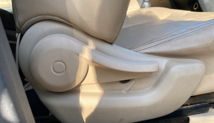 2015 Chevrolet Sail 1.2 LS ABS, Petrol, Manual, 79,020 km, Driver Side Adjustment Panel