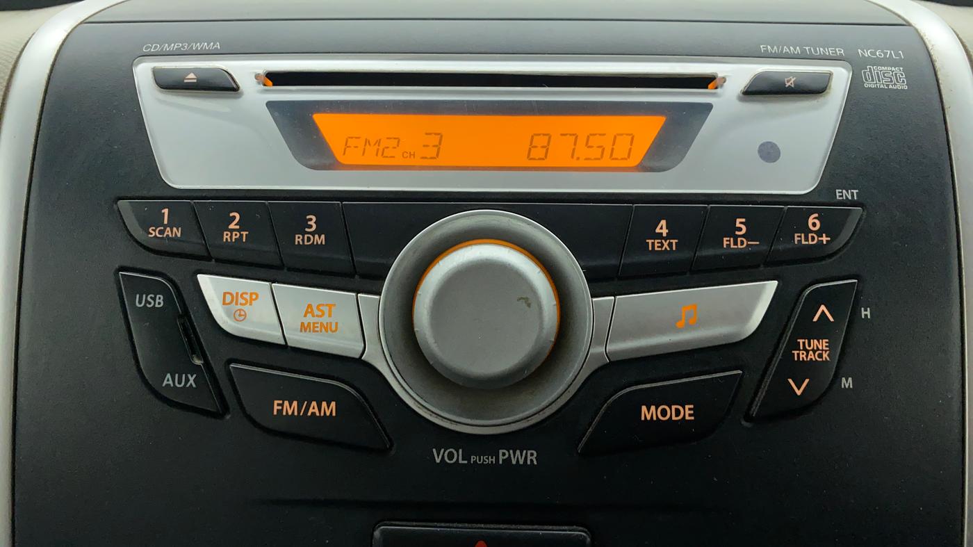 2016 Maruti Wagon R 1.0 VXI AMT, Petrol, Automatic, 45,370 km, Infotainment System