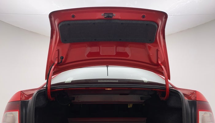 2018 Skoda Rapid STYLE 1.6 MPI AT, Petrol, Automatic, 59,579 km, Boot Door Open