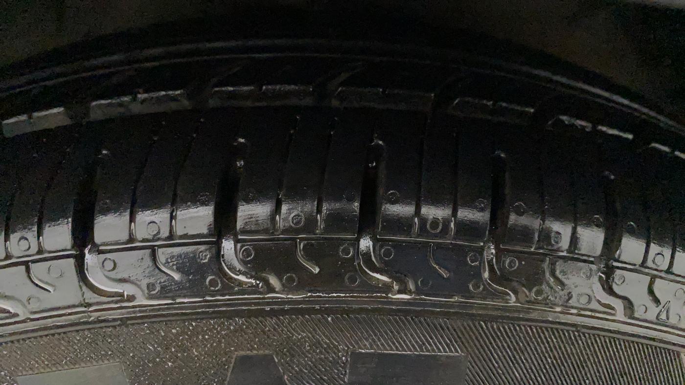 2010 Hyundai i10 SPORTZ (O) 1.2, Petrol, Manual, 36,149 km, Left Rear Tyre Tread