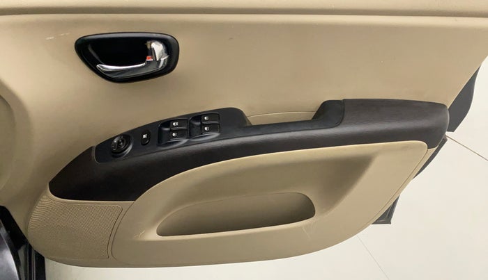 2010 Hyundai i10 SPORTZ (O) 1.2, Petrol, Manual, 36,149 km, Driver Side Door Panels Control