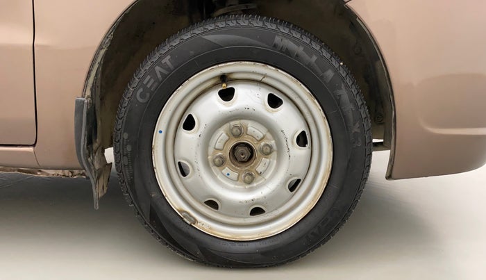 2013 Maruti Zen Estilo LXI CNG, CNG, Manual, 38,667 km, Right Front Wheel