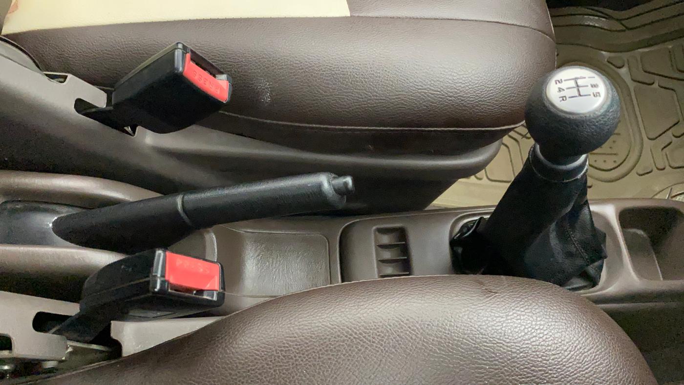 2013 Maruti Zen Estilo LXI CNG, CNG, Manual, 38,667 km, Gear Lever