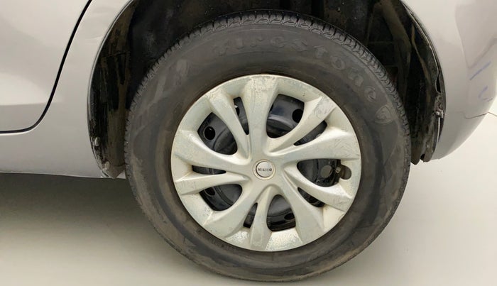 2012 Maruti Swift VDI, Diesel, Manual, 1,02,466 km, Left Rear Wheel