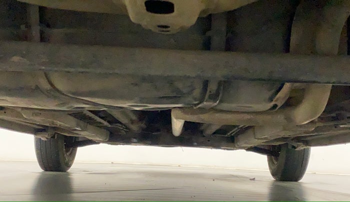 2012 Maruti Swift VDI, Diesel, Manual, 1,02,466 km, Rear Underbody