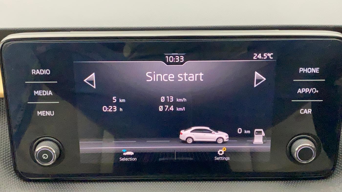 2023 Skoda SLAVIA STYLE 1.5L TSI DSG, Petrol, Automatic, 5,200 km, Infotainment System