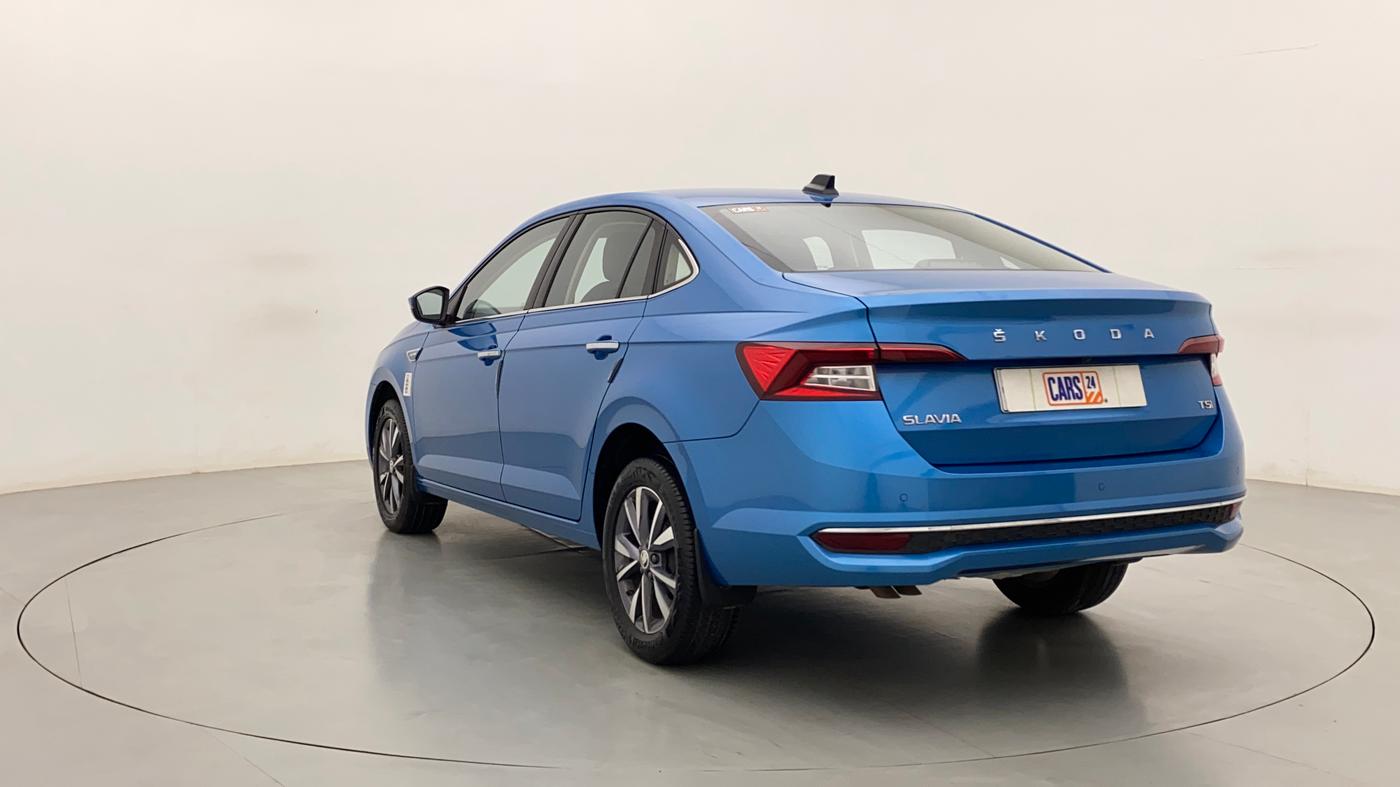 2023 Skoda SLAVIA STYLE 1.5L TSI DSG, Petrol, Automatic, 5,200 km, Left Back Diagonal
