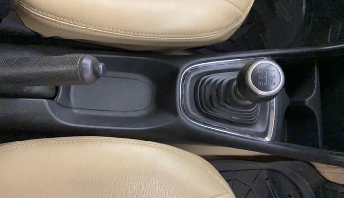 2018 Honda Amaze 1.2L I-VTEC VX, Petrol, Manual, 75,196 km, Gear Lever