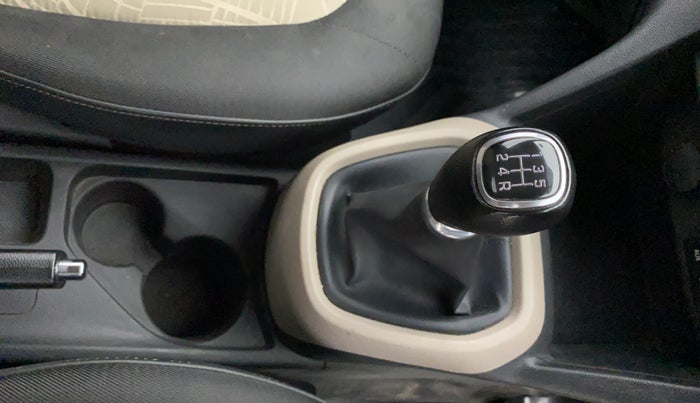 2016 Hyundai Grand i10 SPORTZ 1.2 KAPPA VTVT, Petrol, Manual, 59,720 km, Gear Lever