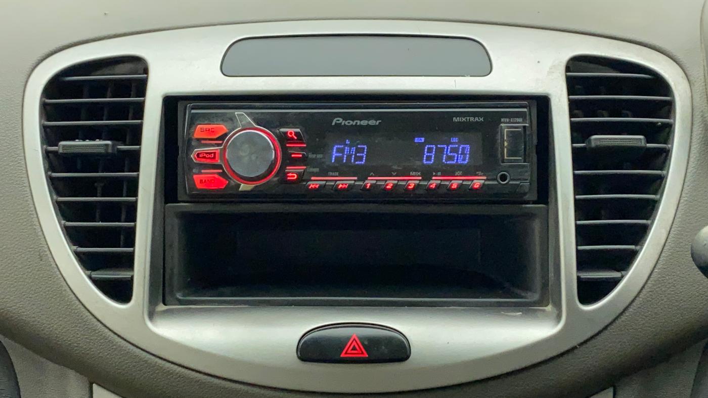 2012 Hyundai i10 MAGNA 1.1, Petrol, Manual, 72,222 km, Infotainment System