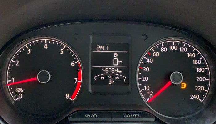 2015 Volkswagen Vento HIGHLINE 1.6 MPI, Petrol, Manual, 46,764 km, Odometer Image