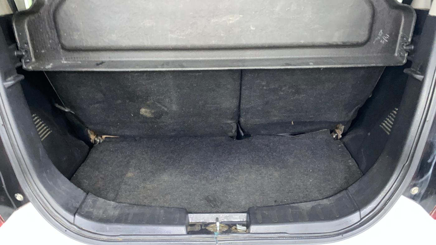 2013 Maruti Wagon R 1.0 VXI, Petrol, Manual, 87,989 km, Boot Inside