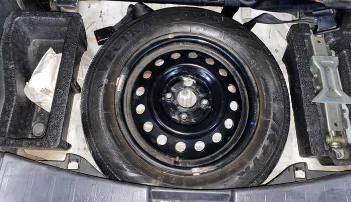 2013 Maruti Wagon R 1.0 VXI, Petrol, Manual, 87,989 km, Spare Tyre