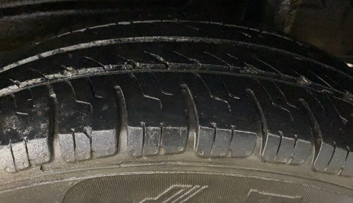 2022 Maruti New Wagon-R LXI CNG (O) 1.0, CNG, Manual, 67,029 km, Left Rear Tyre Tread