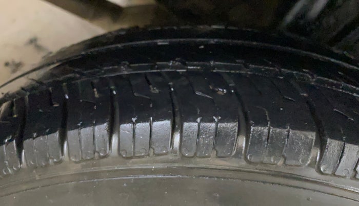 2022 Maruti New Wagon-R LXI CNG (O) 1.0, CNG, Manual, 67,029 km, Right Rear Tyre Tread