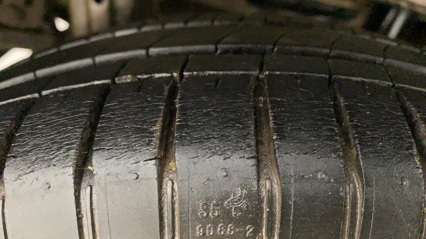 2014 Maruti Alto K10 VXI, Petrol, Manual, 55,819 km, Right Rear Tyre Tread
