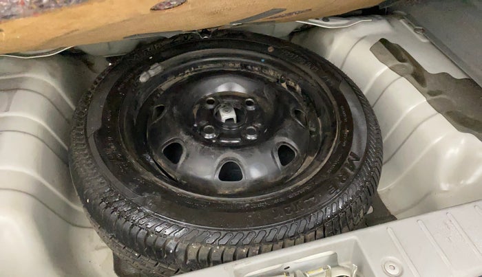 2014 Maruti Alto K10 VXI, Petrol, Manual, 55,819 km, Dicky (Boot door) - Tool missing