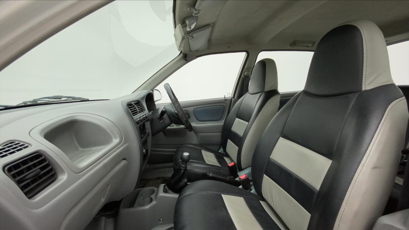 2014 Maruti Alto K10 VXI, Petrol, Manual, 55,819 km, Right Side Front Door Cabin