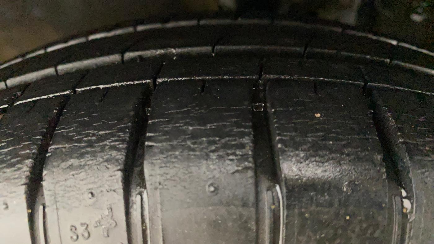 2014 Maruti Alto K10 VXI, Petrol, Manual, 55,819 km, Left Front Tyre Tread