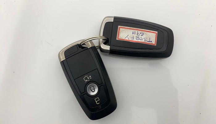 2018 Ford FREESTYLE TITANIUM 1.5 DIESEL, Diesel, Manual, 1,11,051 km, Key Close Up