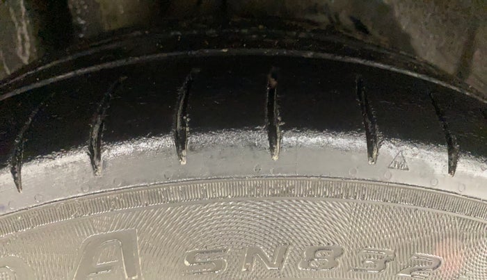 2018 Ford FREESTYLE TITANIUM 1.5 DIESEL, Diesel, Manual, 1,11,051 km, Right Rear Tyre Tread