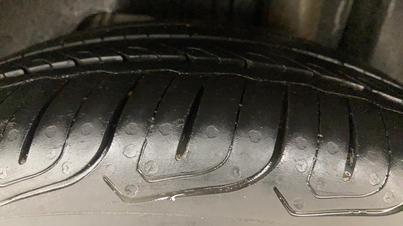 2018 Ford FREESTYLE TITANIUM 1.5 DIESEL, Diesel, Manual, 1,11,185 km, Left Rear Tyre Tread