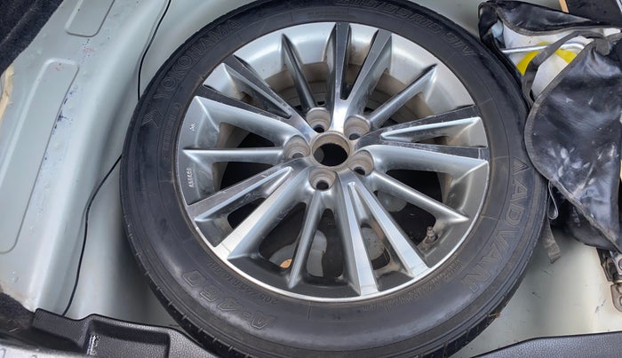 2015 Toyota Corolla Altis VL CVT PETROL, Petrol, Automatic, 60,262 km, Spare Tyre