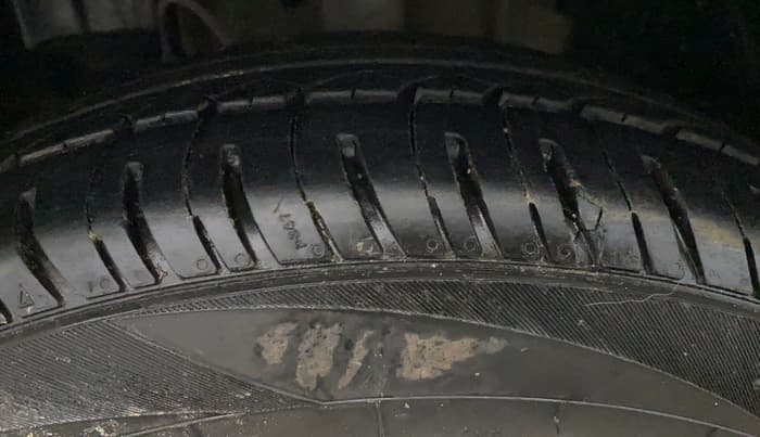 2017 Tata Tiago XZA PETROL, Petrol, Automatic, 79,891 km, Left Front Tyre Tread