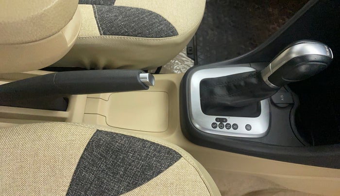 2018 Volkswagen Ameo HIGHLINE PLUS 1.5L AT 16 ALLOY, Diesel, Automatic, 35,770 km, Gear Lever