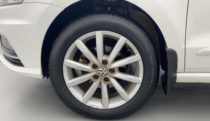 2018 Volkswagen Ameo HIGHLINE PLUS 1.5L AT 16 ALLOY, Diesel, Automatic, 35,770 km, Left Front Wheel