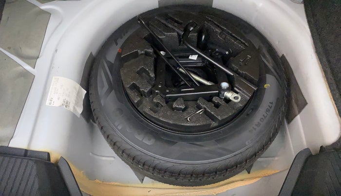 2018 Volkswagen Ameo HIGHLINE PLUS 1.5L AT 16 ALLOY, Diesel, Automatic, 35,770 km, Spare Tyre