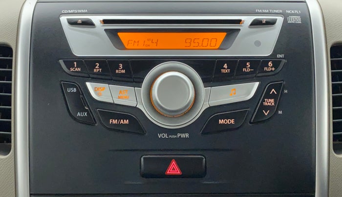 2014 Maruti Wagon R 1.0 VXI, Petrol, Manual, 60,813 km, Infotainment System