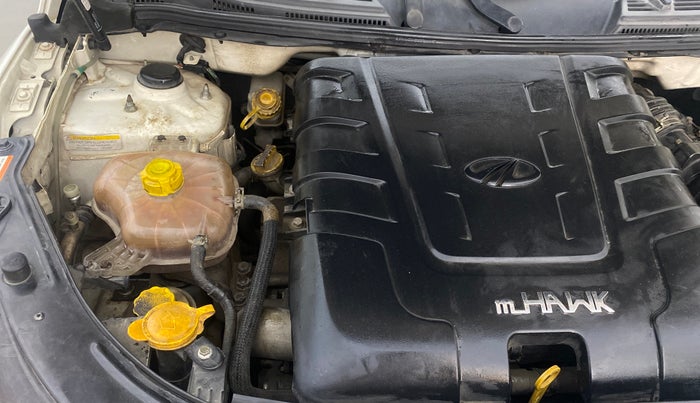 2018 Mahindra XUV500 W11, Diesel, Manual, 55,566 km, Engine View - Right