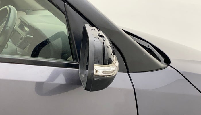 2018 Hyundai Creta SX 1.6 DIESEL, Diesel, Manual, 1,28,516 km, Right rear-view mirror - Indicator light not working