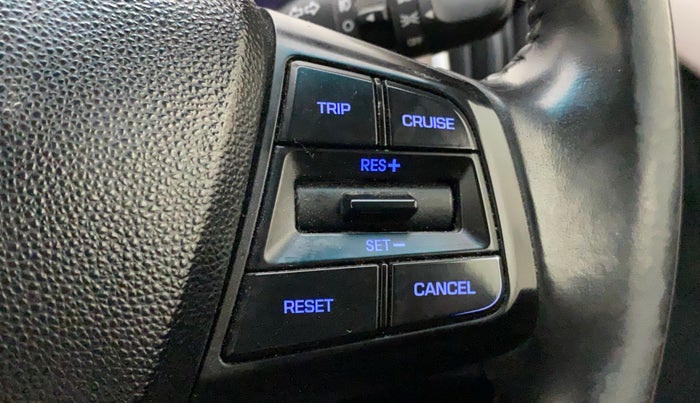 2018 Hyundai Creta SX 1.6 DIESEL, Diesel, Manual, 1,28,516 km, Adaptive Cruise Control