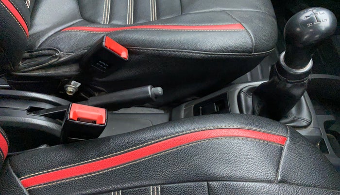 2018 Maruti Alto 800 LXI, Petrol, Manual, 79,164 km, Gear Lever