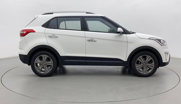 2016 Hyundai Creta SX PLUS AT 1.6 PETROL, Petrol, Automatic, 74,364 km, Right Side View
