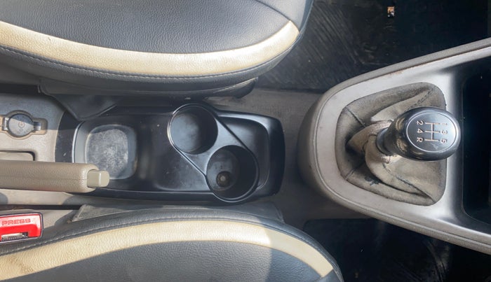 2013 Hyundai i10 MAGNA 1.1, Petrol, Manual, 46,735 km, Gear Lever