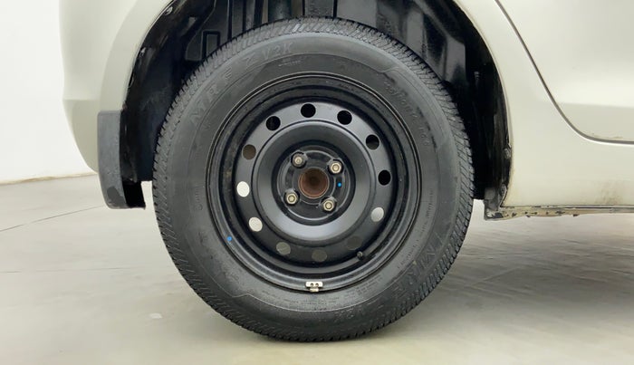 2015 Maruti Swift VDI ABS, Diesel, Manual, Right Rear Wheel