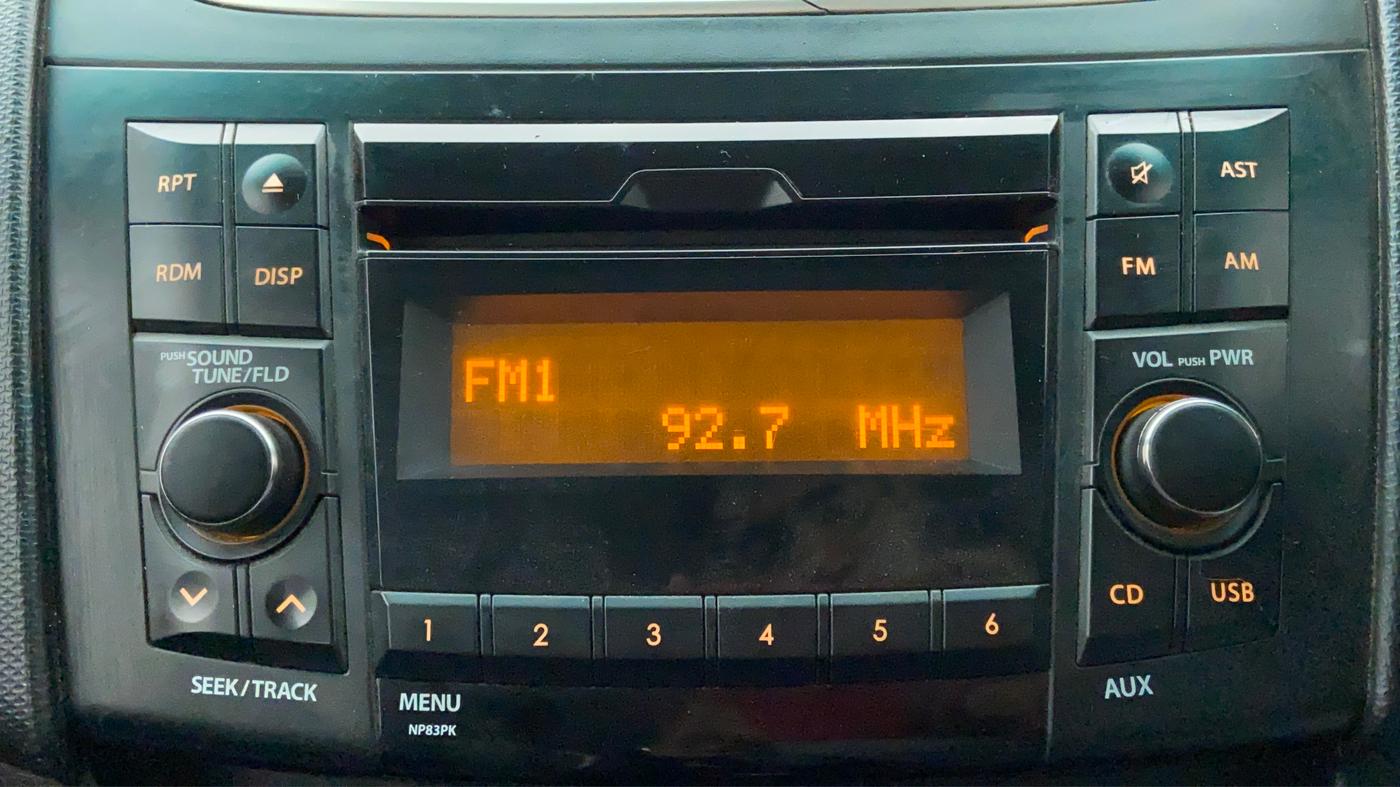 2015 Maruti Swift VDI ABS, Diesel, Manual, Infotainment System