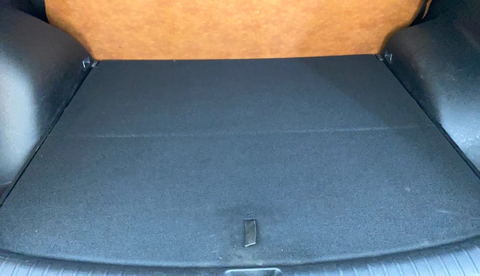 2022 KIA SELTOS HTK PLUS 1.5 DIESEL IMT, Diesel, Manual, 85,377 km, Boot Inside