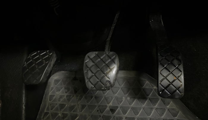 2021 Volkswagen Polo TRENDLINE 1.0L, Petrol, Manual, 57,229 km, Pedals