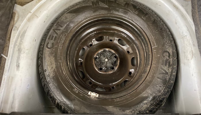 2021 Volkswagen Polo TRENDLINE 1.0L, Petrol, Manual, 57,229 km, Spare Tyre