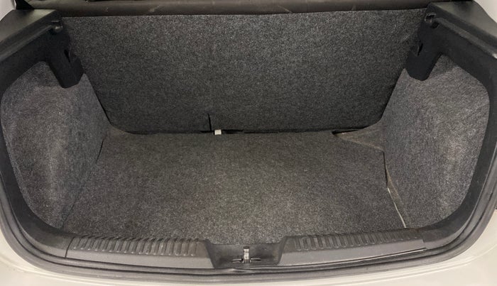 2021 Volkswagen Polo TRENDLINE 1.0L, Petrol, Manual, 57,229 km, Boot Inside