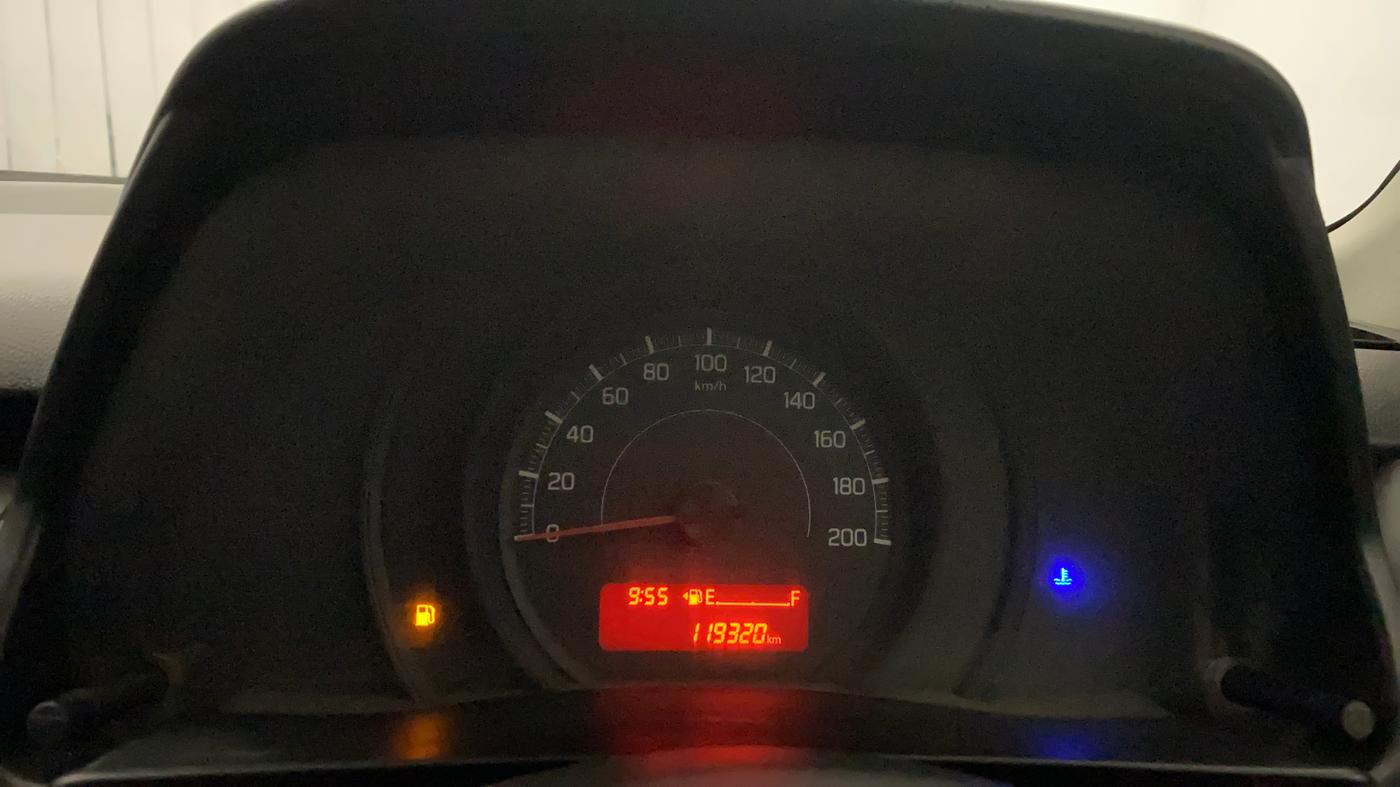2018 Maruti Swift LXI, Petrol, Manual, 1,19,315 km, Odometer Image