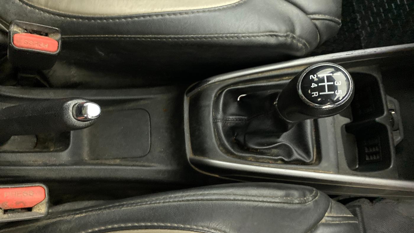 2021 Maruti XL6 ZETA MT, Petrol, Manual, 1,14,922 km, Gear Lever