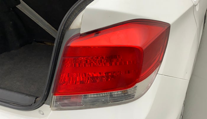 2014 Honda Amaze 1.2L I-VTEC S, Petrol, Manual, 35,511 km, Right tail light - Minor scratches