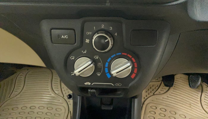 2014 Honda Amaze 1.2L I-VTEC S, Petrol, Manual, 35,511 km, AC Unit - Minor issues in the main switch